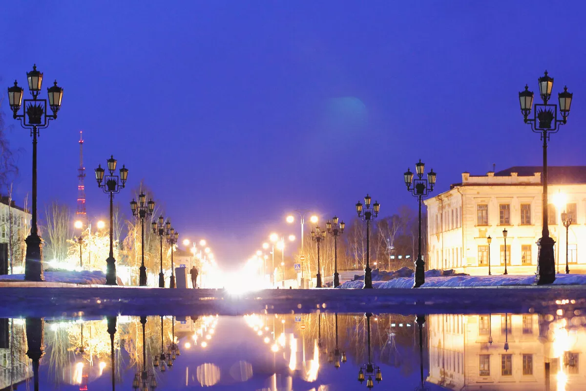 Город1