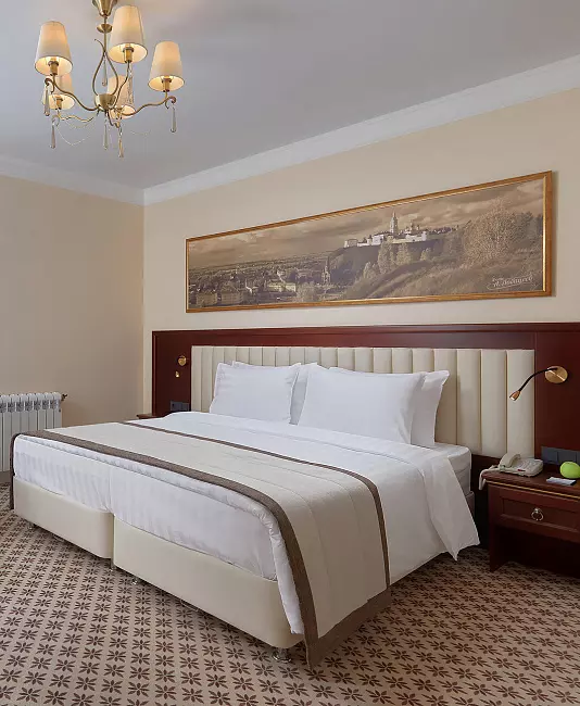 Отель «МИРРОС»