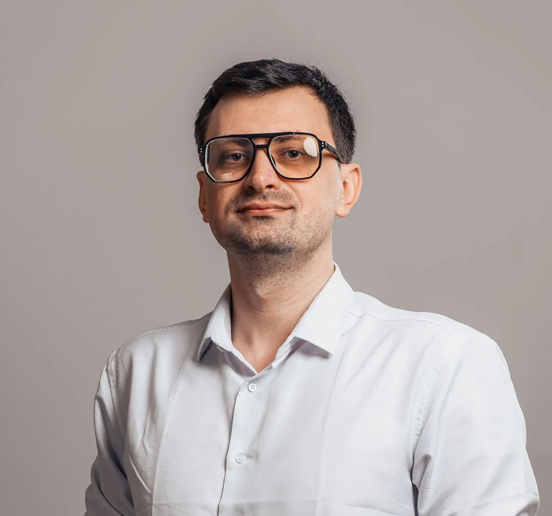 Манзик Олег Анатольевич