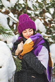 Тепло в подарок: аксессуары, которые согреют зимой